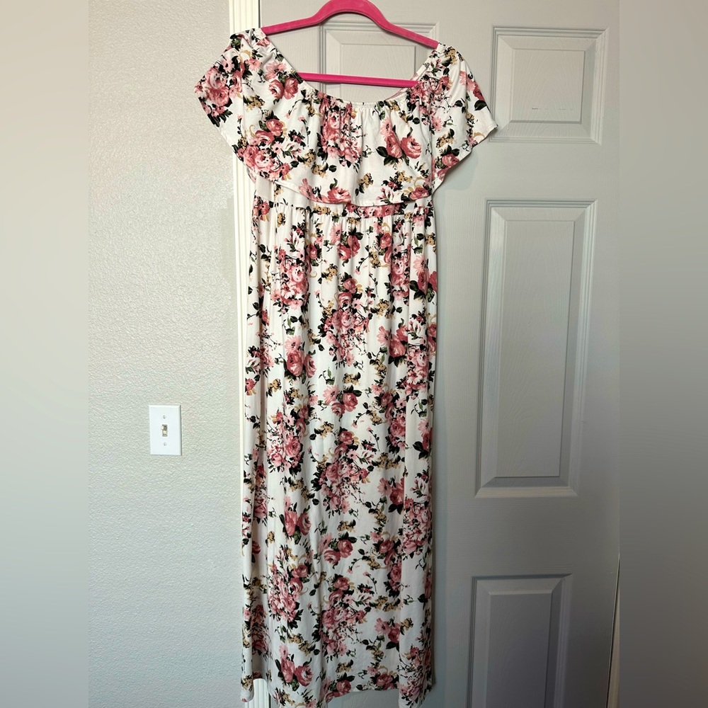 Beautiful off the shoulder maternity dress